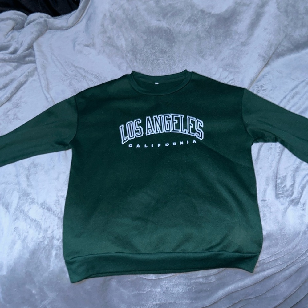 Men’s size L green “Los Angeles” crew neck